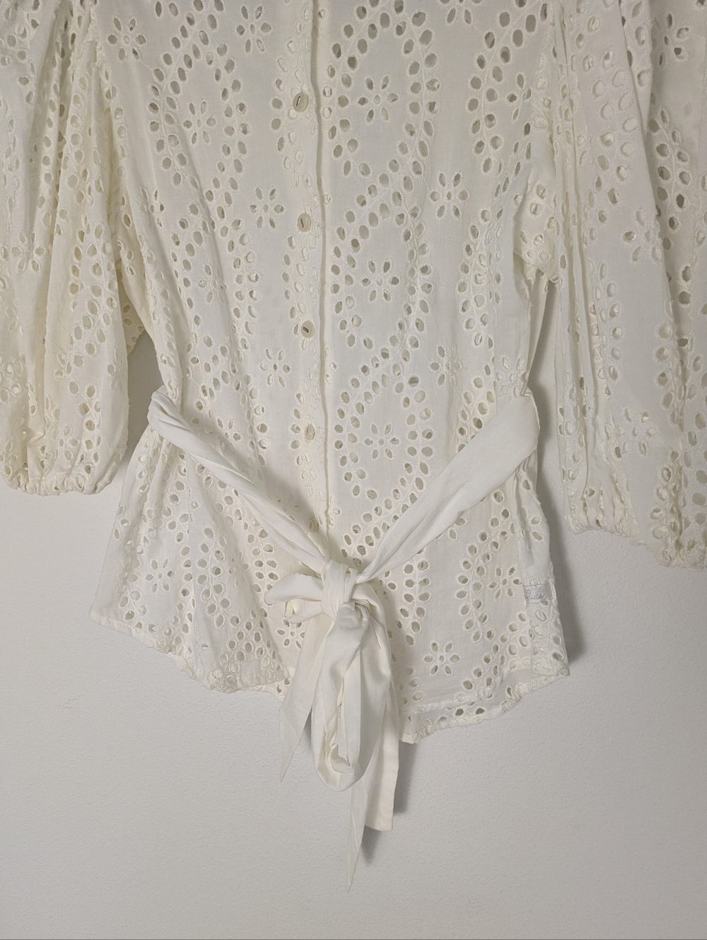 Kamiseta Eyelet Button Down Top Blouse Cream Sz S Puff Sleeve Romantic Lace EUC - Picture 4 of 14